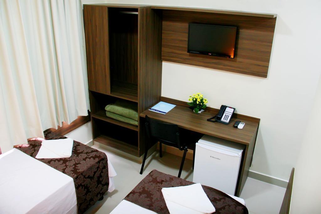 Hotel Belugi Goiânia Buitenkant foto