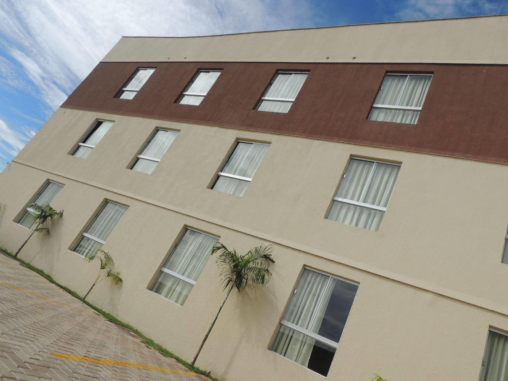Hotel Belugi Goiânia Buitenkant foto